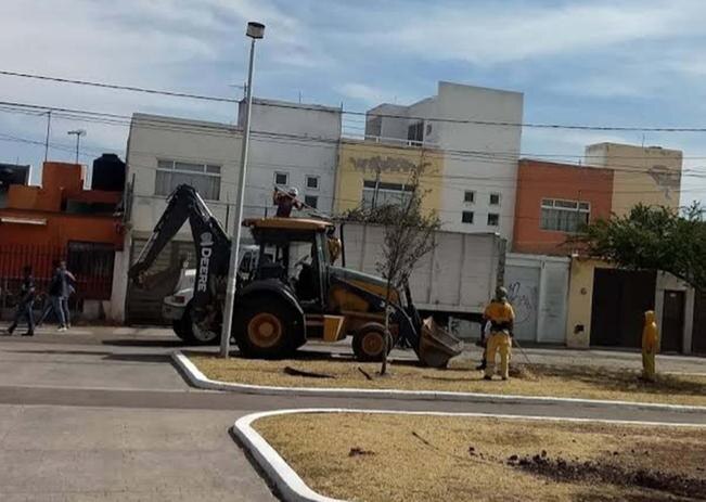 IP dona recursos para hacer obras en colonias