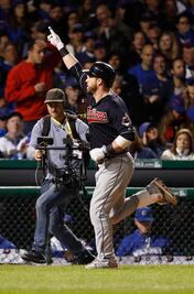 Cleveland roza el gallardete de Grandes Ligas