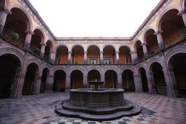 INAH alista cursos de verano para niños, jóvenes y padres