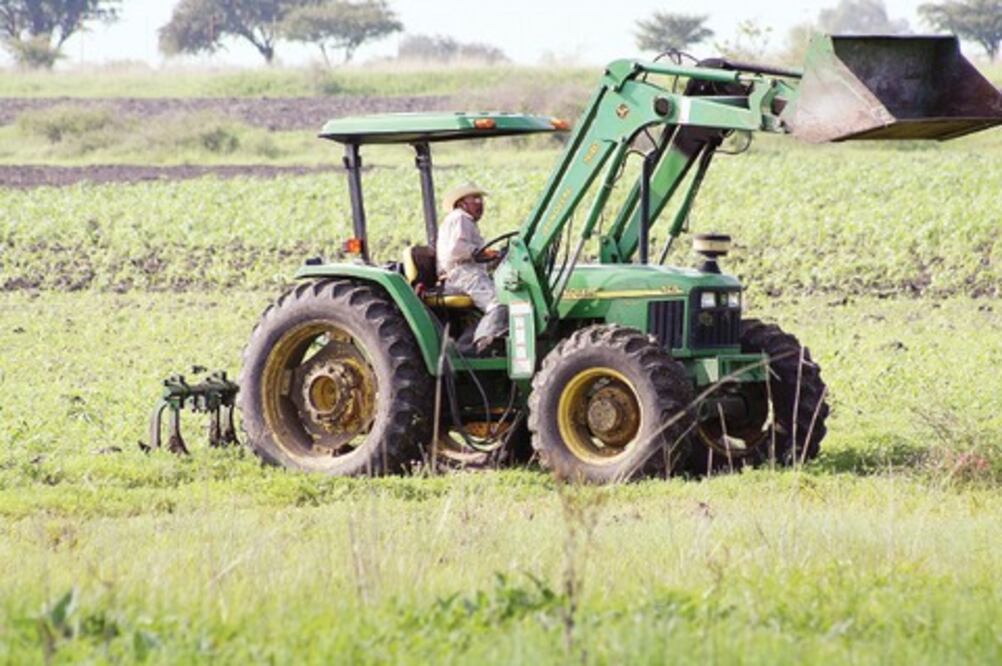  Prevén  llegar  a 94%  de  riego   tecnificado