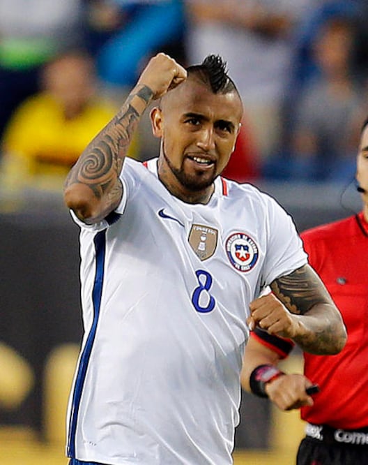 Chile gana con penalti dudoso