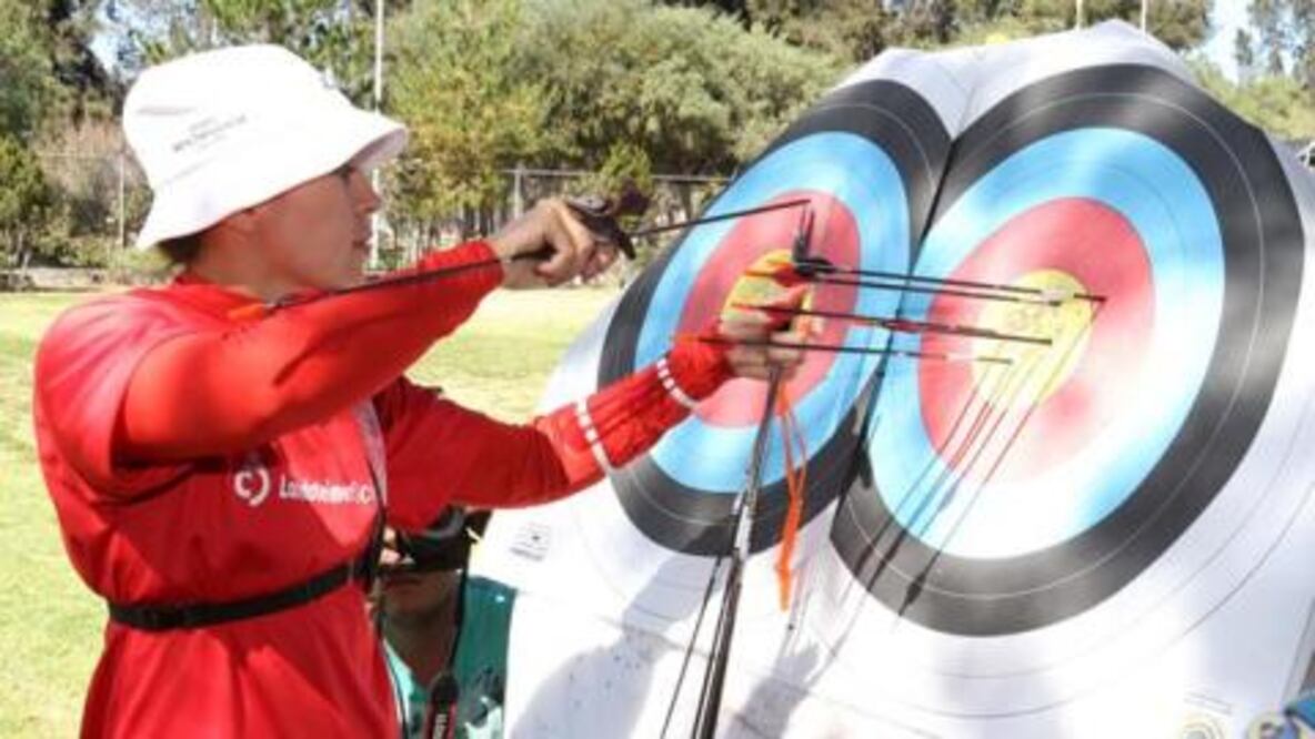 Entrega tardía de uniformes, aclaran
