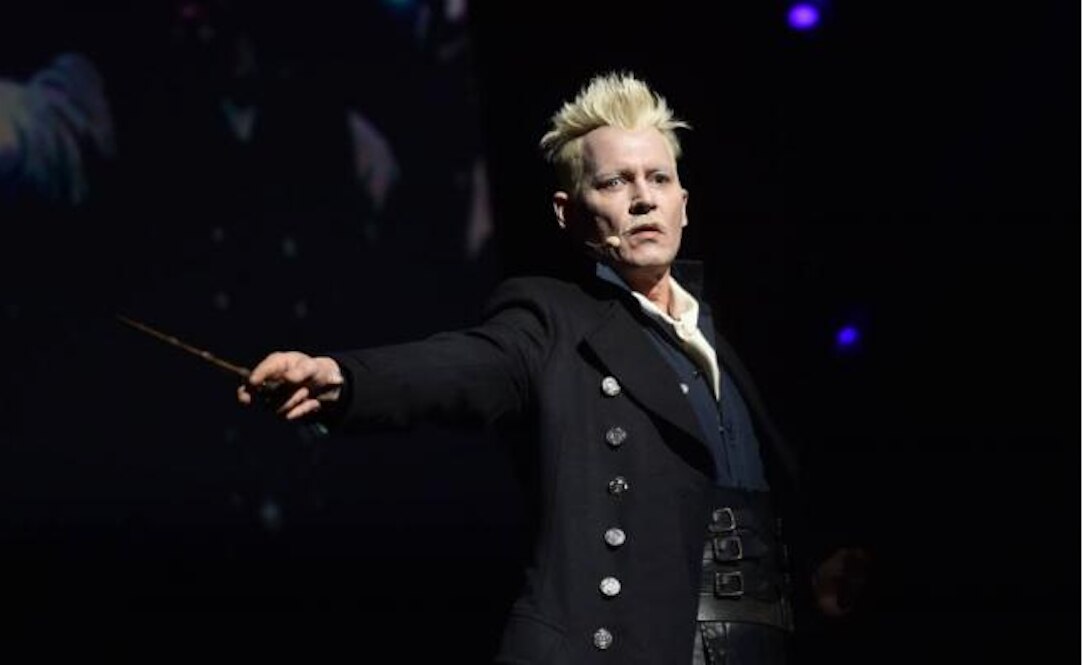 Johnny Depp se presenta en la Comic-Con caracterizado