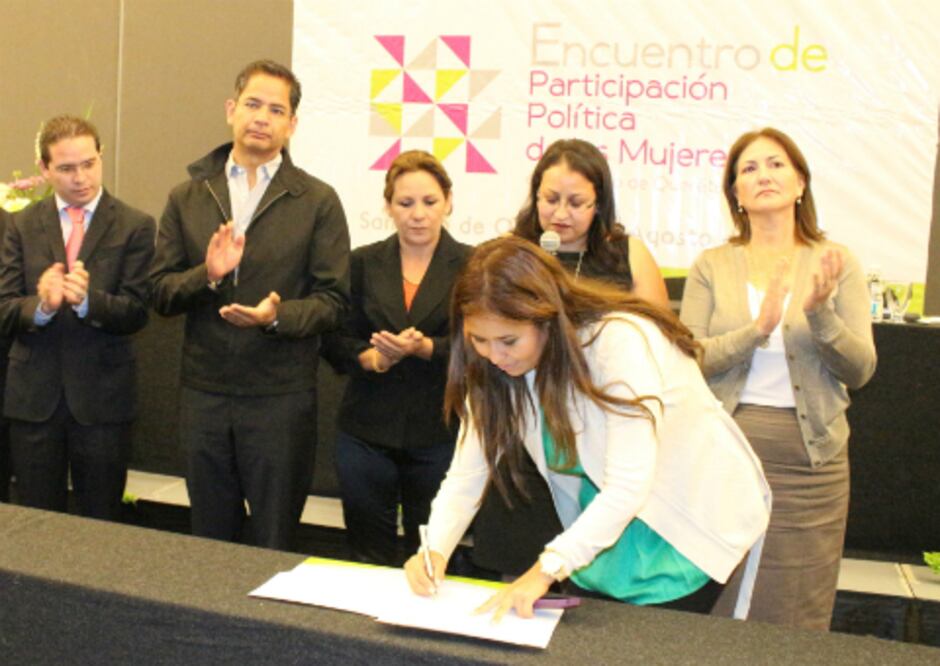 Convenio de inclusión política de mujeres