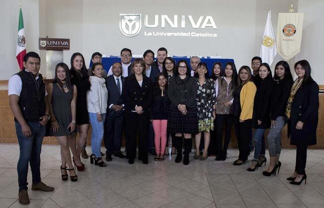 Firman convenio UNIVA y Tribunal Superior Agrario