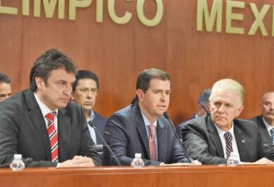 Castillo tiene primera reunión con el COM