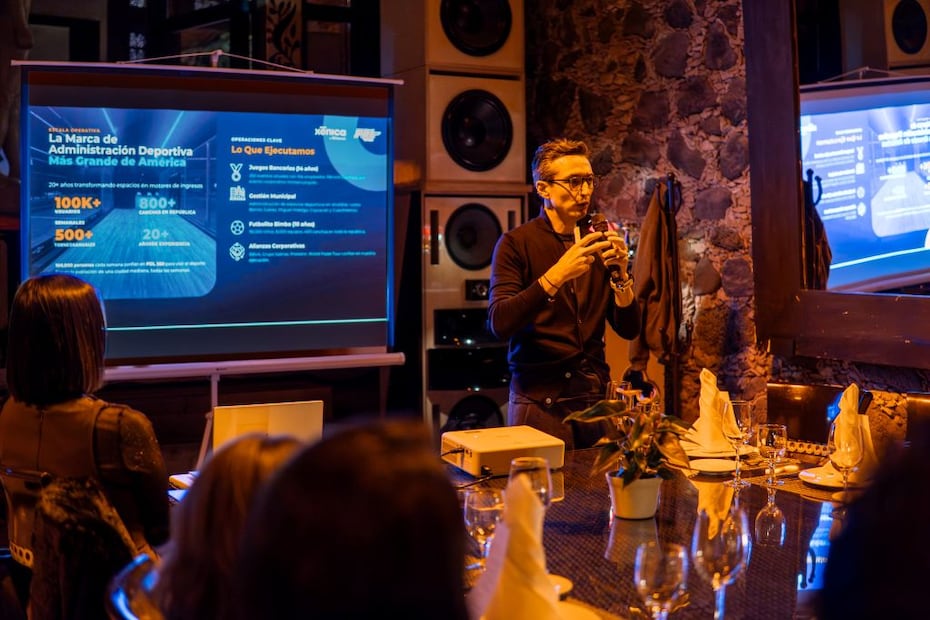 José Becerra, director de operaciones deportivas con gobierno, en representación de PDL 360. Foto: Cortesía/Mauricio Iturbe