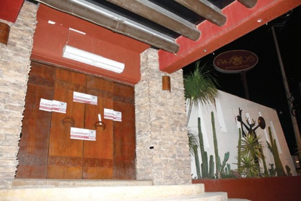 Clausuran negocio por vender alcohol