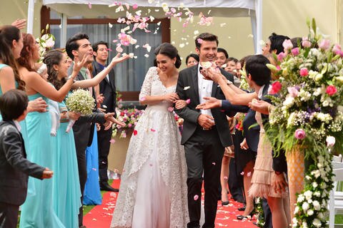 Melissa Barrera se vistió de novia por cuarta vez