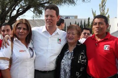 Sustituyen PAN y PRI a candidatos 