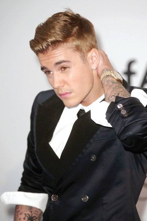 Se disculpa por conducta  infantil