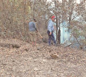 Sofocan el incendio forestal en Huimilpan
