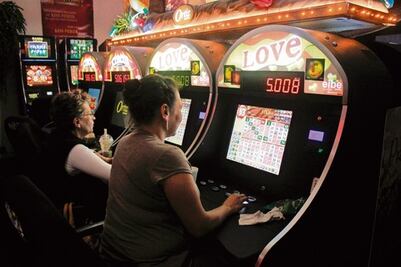 Otorgan amparo a casino 