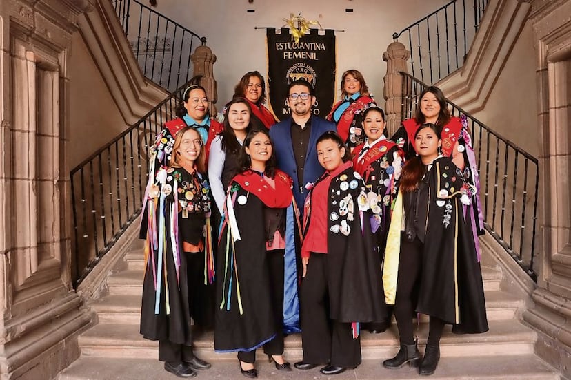 Estudiantina Femenil de la UAQ tendrá una gira por España