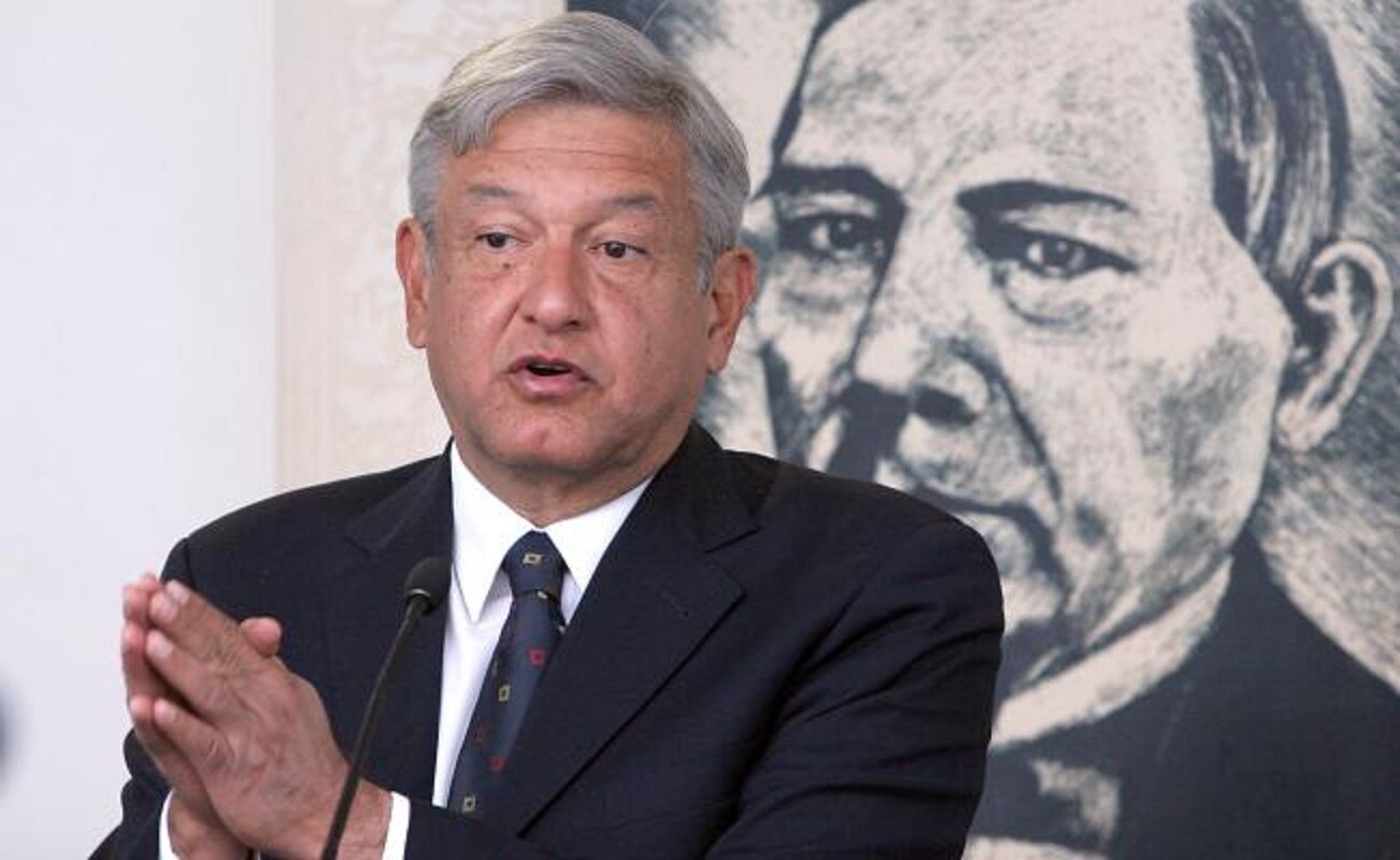 AMLO pedirá audiencia con Peña para exigir acaben las privatizaciones