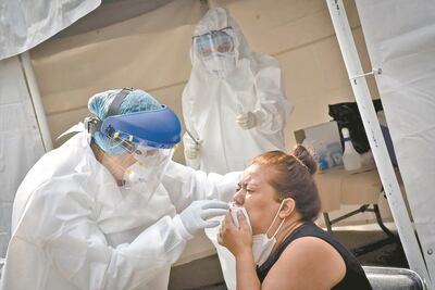 Universitarios aplicarán pruebas de Coronavirus en 41 empresas