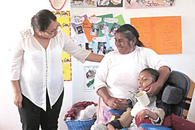 Recorre diputada  instalaciones de APAC