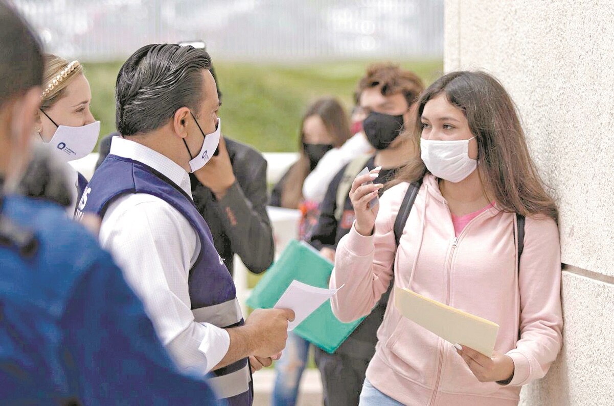 ¿Ya tramitaste tu beca? Darán tres mil pesos a estudiantes de licenciatura en la capital de Querétaro