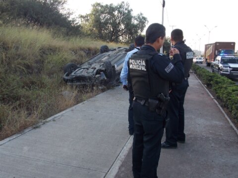 Sobrevive a volcadura