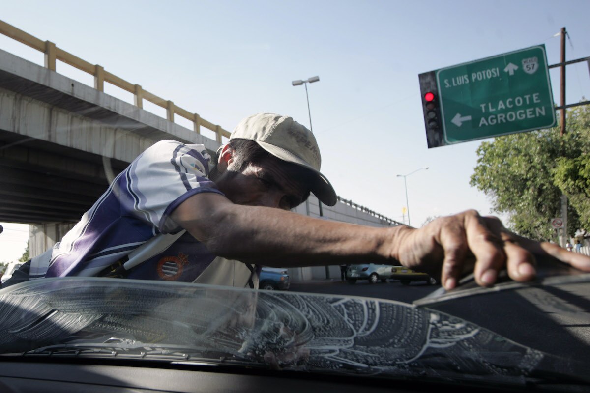 Apoyan a más de 2 mil desempleados