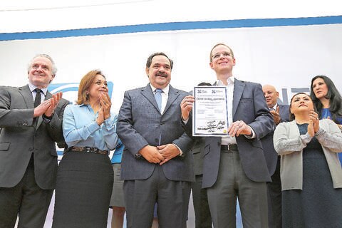 Validan a Anaya como presidente del PAN