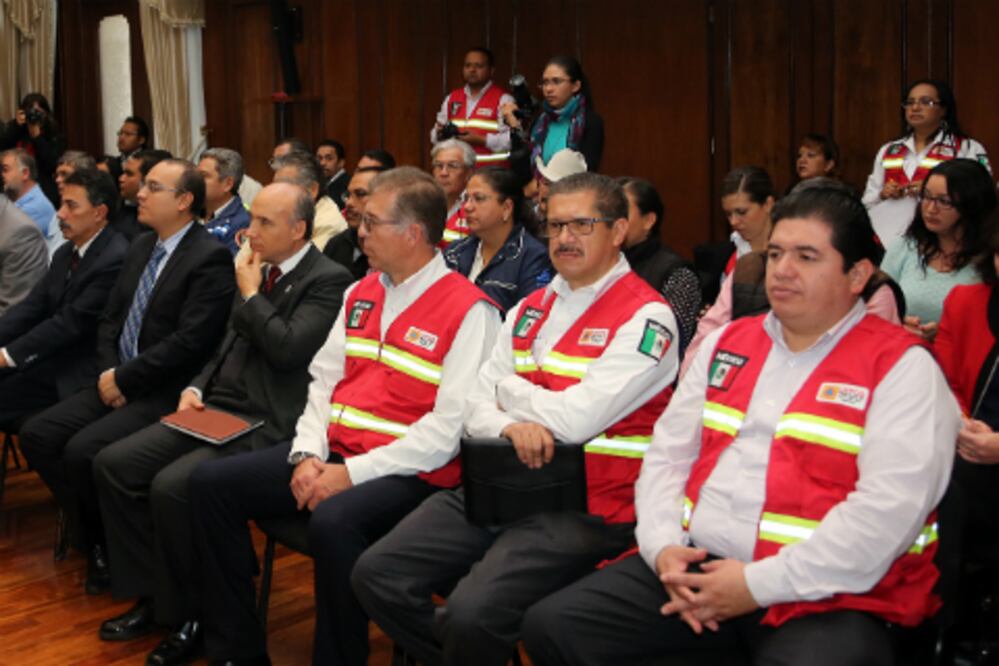 Reconoce JCR labor de Protección Civil