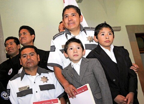 Apoyan a policías para obtener una vivienda