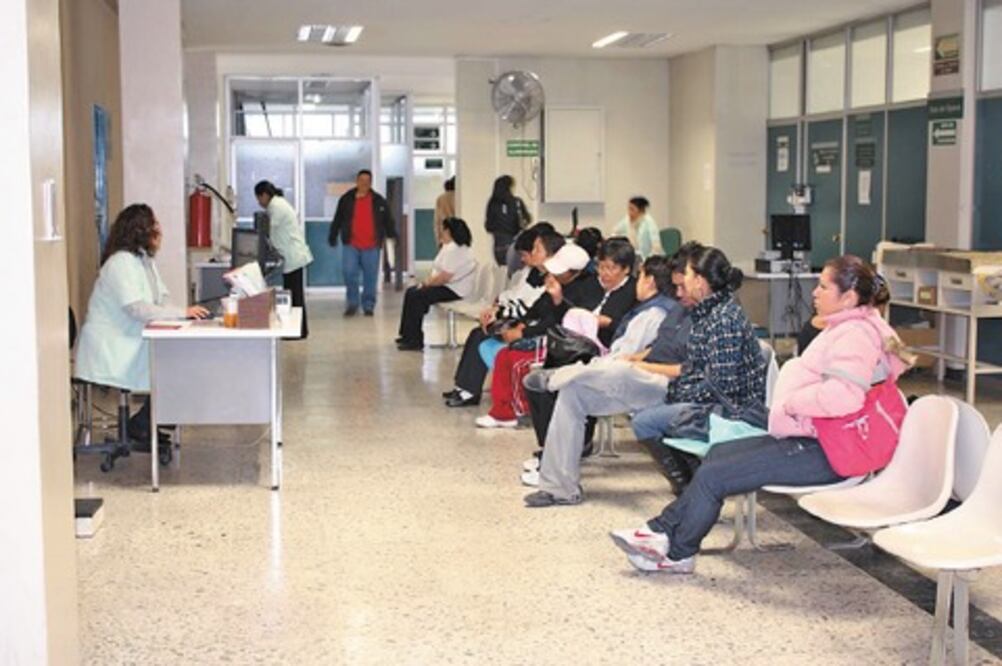 Suben servicios de Urgencias en IMSS