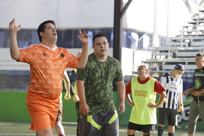 Así se juega el futbol, sin límites 