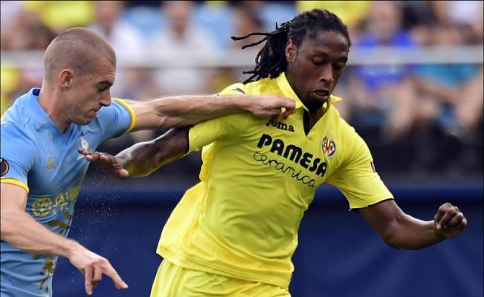 Detienen a jugador del Villarreal