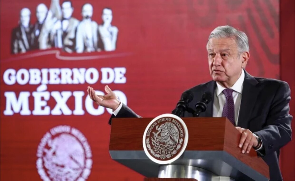 Fox y Calderón desperdiciaron ganancias del petróleo: AMLO