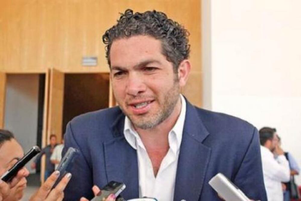 Presentará su renuncia director estatal de SCT