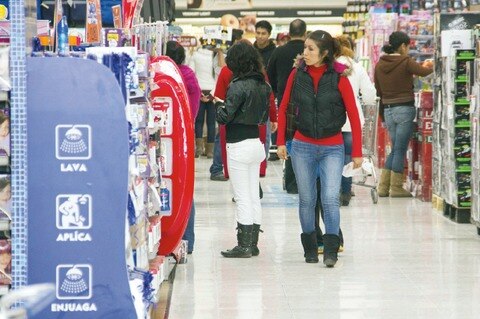 Cae la confianza del consumidor: Inegi