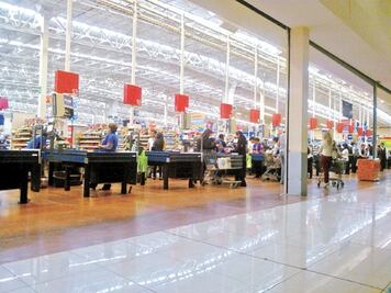 Walmart abre cuatro tiendas en Querétaro