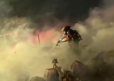 Anuncian apoyo para dueños de viviendas incendiadas en la capital de Querétaro