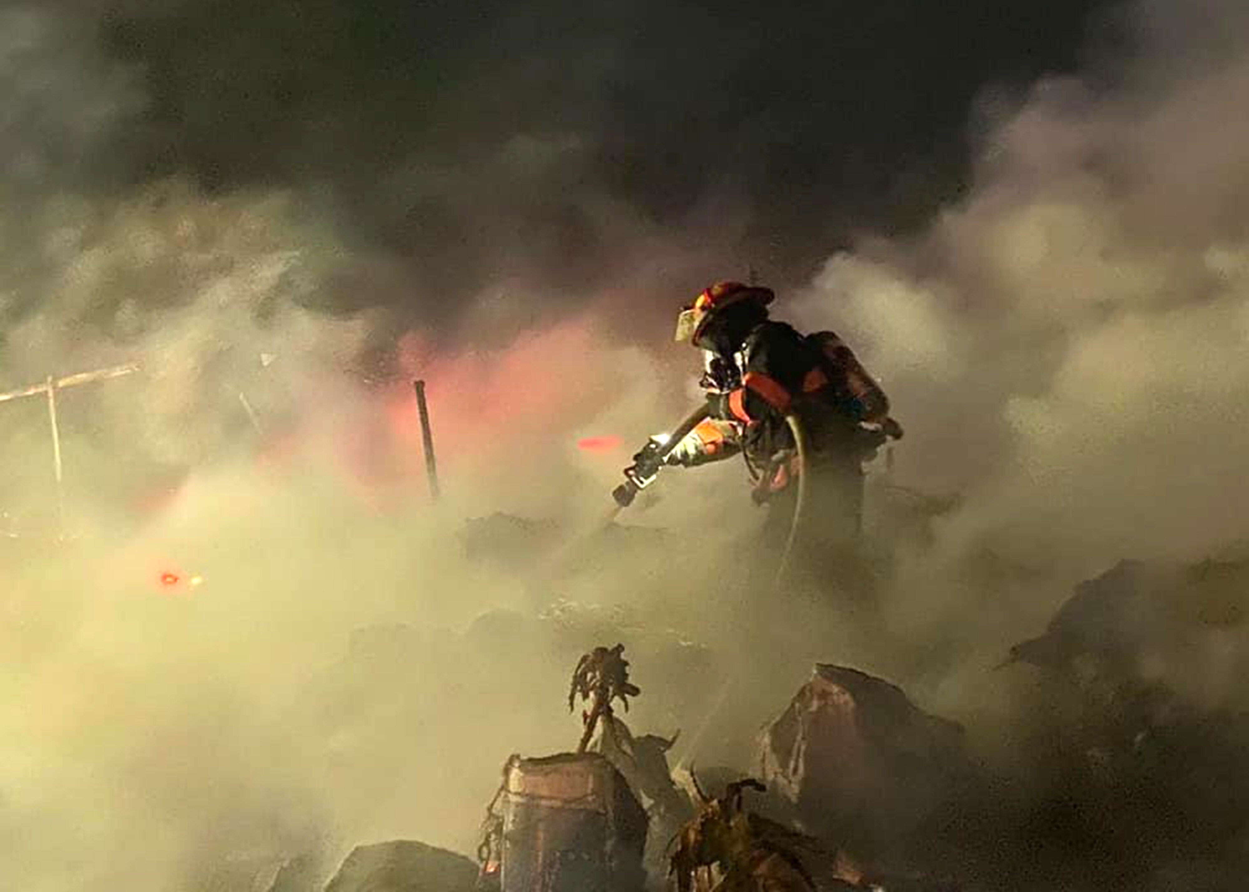 Anuncian apoyo para dueños de viviendas incendiadas en la capital de Querétaro