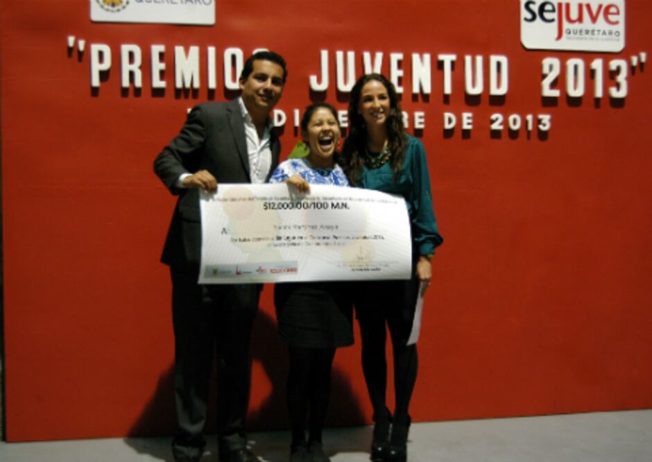 Reconocen a siete emprendedores