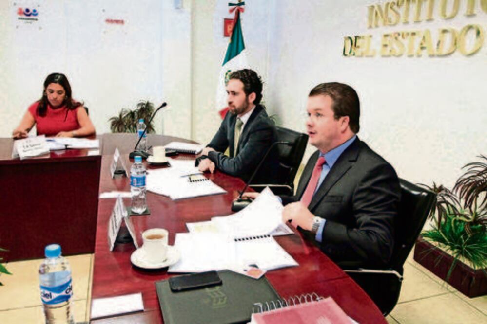 Buscan concluir redistritación  