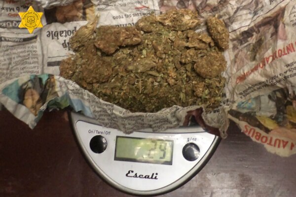 Aseguran a tres menores por diversos delitos