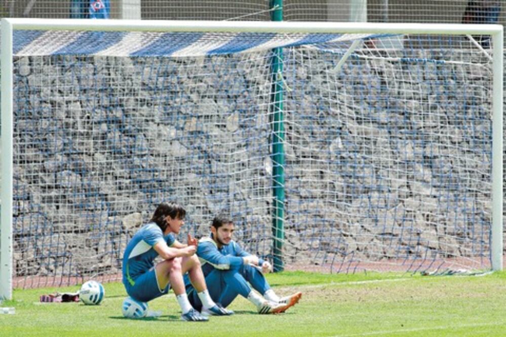 Cruz Azul busca evitar su peor inicio
