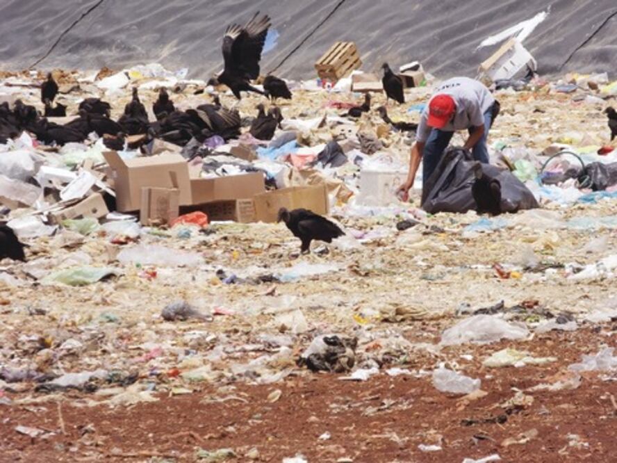 Recibe Jalpan basura para cuidar mantos