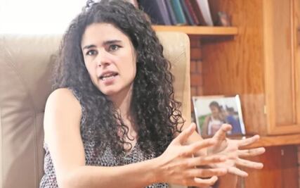 "Mi padre no es abogado de Romero Deschamps": Luisa María Alcalde 