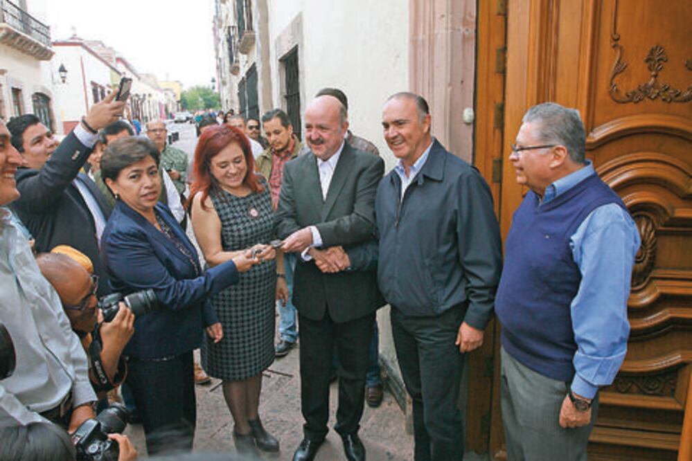 Otorgan antigua casa legislativa