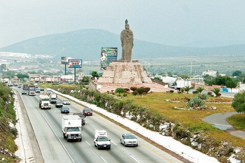 Rechazan normas viales de tráileres