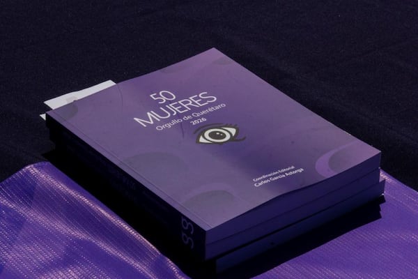 Presentan el libro "50 Mujeres, Orgullo de Querétaro 2026"