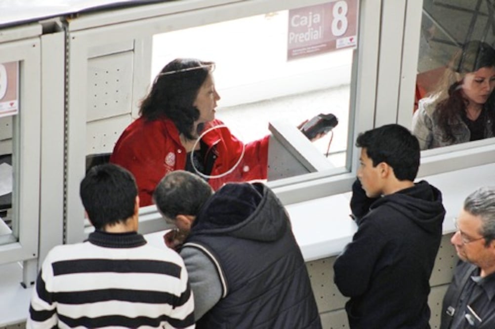 Retiran multas a pago de predial