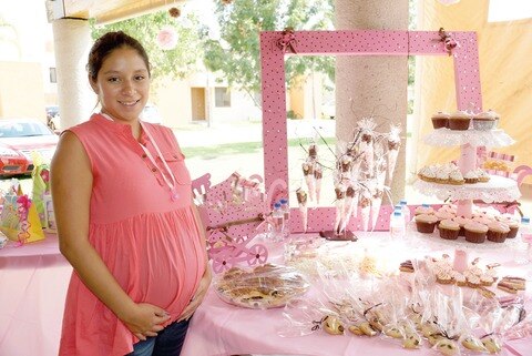 ‘Baby shower’ para Laura Reyes