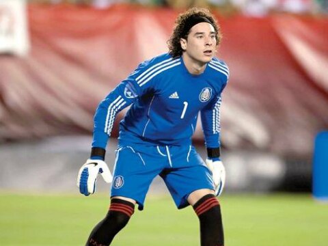 "Conflicto" en puerta