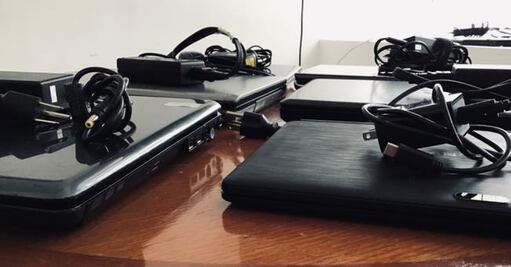 San Joaquín anuncia entrega de laptops para estudiantes