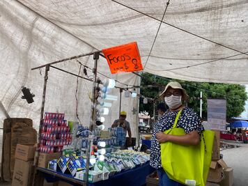 Tianguistas ya reciben 4 mil pesos, por la crisis del Coronavirus